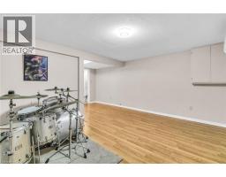 25 CARTER Crescent - 32