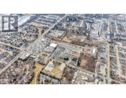 25 CARTER Crescent - 42