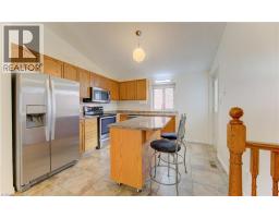 108 TARA Crescent - 13