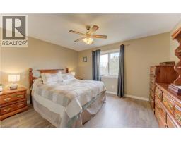 108 TARA Crescent - 21