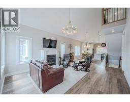 744 NELSON Street W UnitNo. 18 - 6