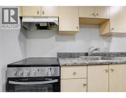 7 CARDILL Crescent - 25