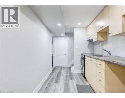 7 CARDILL Crescent - 26