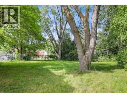 7 CARDILL Crescent - 32