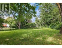 7 CARDILL Crescent - 33