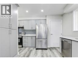 7 CARDILL Crescent - 6