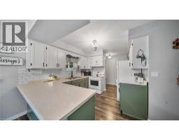 45 WILLOW Drive - 14