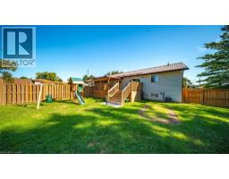 45 WILLOW Drive - 27