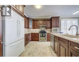 20 ISHERWOOD Avenue UnitNo. 17 - 6