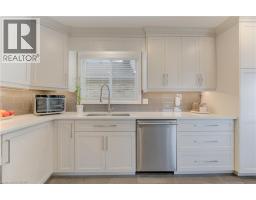 40 CRAWFORD Crescent - 16