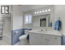 40 CRAWFORD Crescent - 24