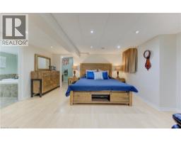 40 CRAWFORD Crescent - 33