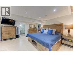 40 CRAWFORD Crescent - 34