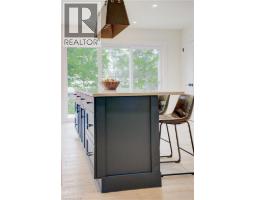 38 EUCLID Avenue - 20