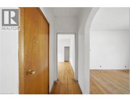 203 BROCK Street - 13