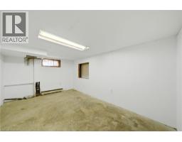 203 BROCK Street - 22