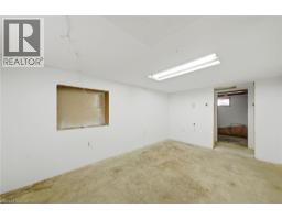 203 BROCK Street - 23