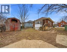 203 BROCK Street - 27