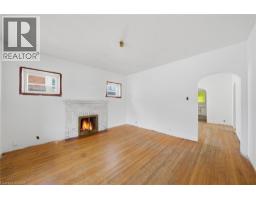 203 BROCK Street - 5