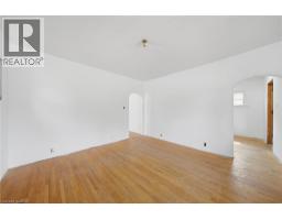 203 BROCK Street - 7