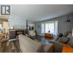 15 DAVIS Street - 12