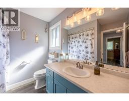 15 DAVIS Street - 15