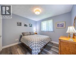 15 DAVIS Street - 19