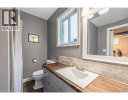 15 DAVIS Street - 26