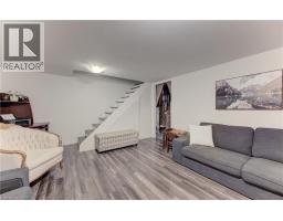 226 LINDEN Drive - 27