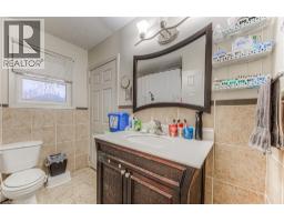 119 WALKER Street - 17