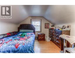 119 WALKER Street - 23