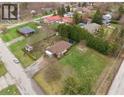 29 BRANCHTON Road - 3