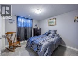 14 LAFAYETTE Street E - 22