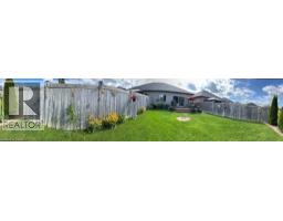 14 LAFAYETTE Street E - 33