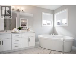 346 CHOKECHERRY Crescent - 37