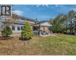 208 VICTORIA Street - 38