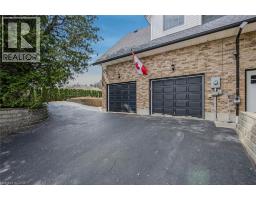 208 VICTORIA Street - 4