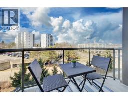 539 BELMONT Avenue W UnitNo. 407 - 18