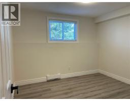 60 DONLY Drive S UnitNo. 109 - 16