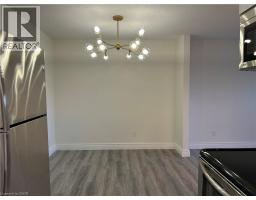 60 DONLY Drive S UnitNo. 109 - 9