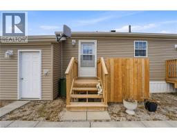 20 HICKORY HOLLOW - 33