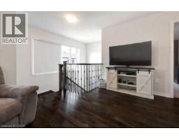 19 MALCOLM Crescent - 20