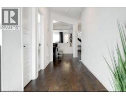 19 MALCOLM Crescent - 4