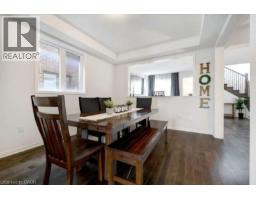 19 MALCOLM Crescent - 6