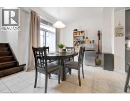 19 MALCOLM Crescent - 8