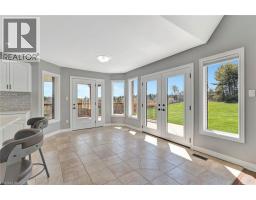 70 GOVERNORS Road E - 20