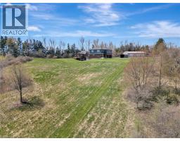 70 GOVERNORS Road E - 9