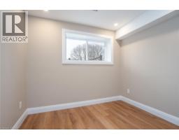 627 GLEN FORREST Boulevard - 42