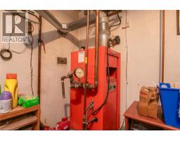 129 RIVER Road E - 33