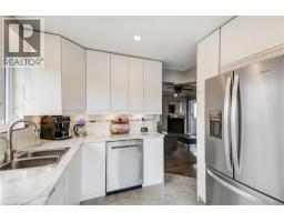 6 LYNDHURST Street - 11